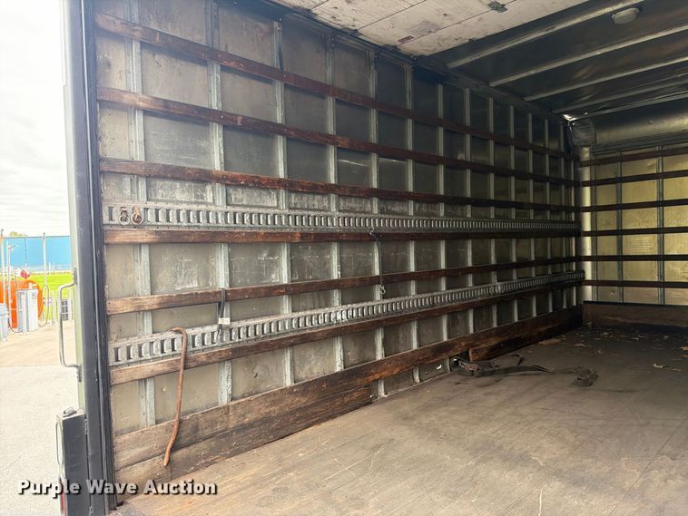 image for item FJ2015 2007 Kenworth T300 box truck