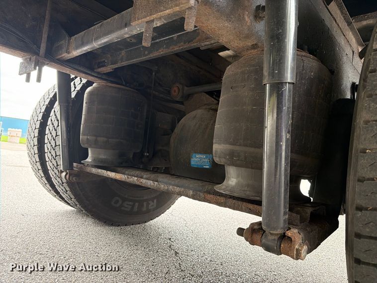 image for item FJ2015 2007 Kenworth T300 box truck