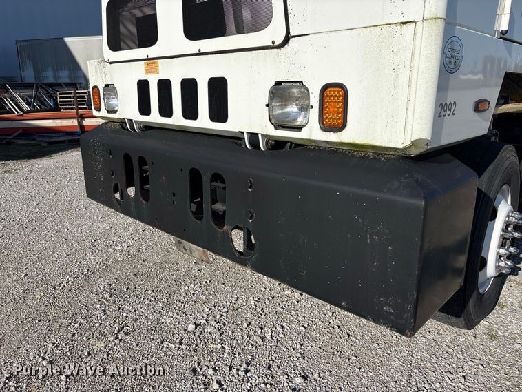 image for item FK2151 2017 Autocar Industries XSPotter yard truck
