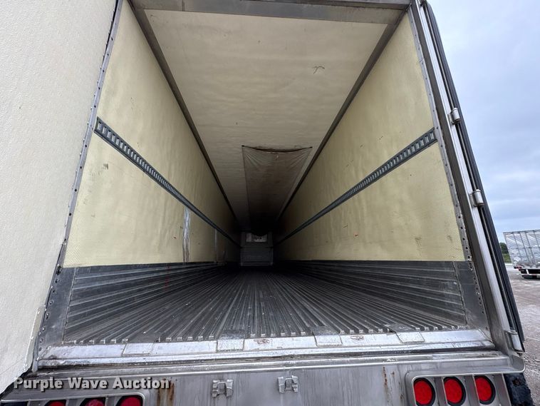 image for item FK2156 2006 Utility Trailer Manufacturer refrigerated van trailer