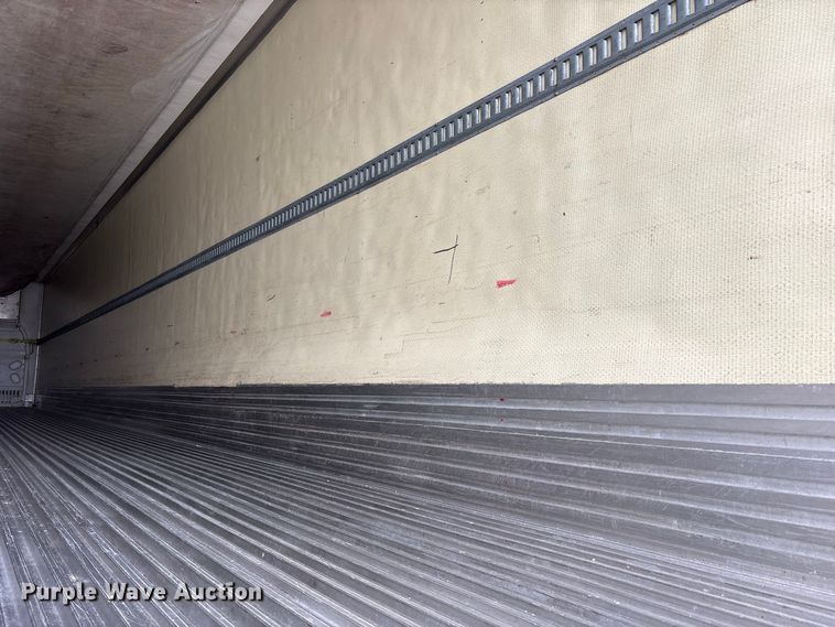 image for item FK2156 2006 Utility Trailer Manufacturer refrigerated van trailer