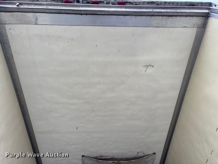 image for item FK2156 2006 Utility Trailer Manufacturer refrigerated van trailer