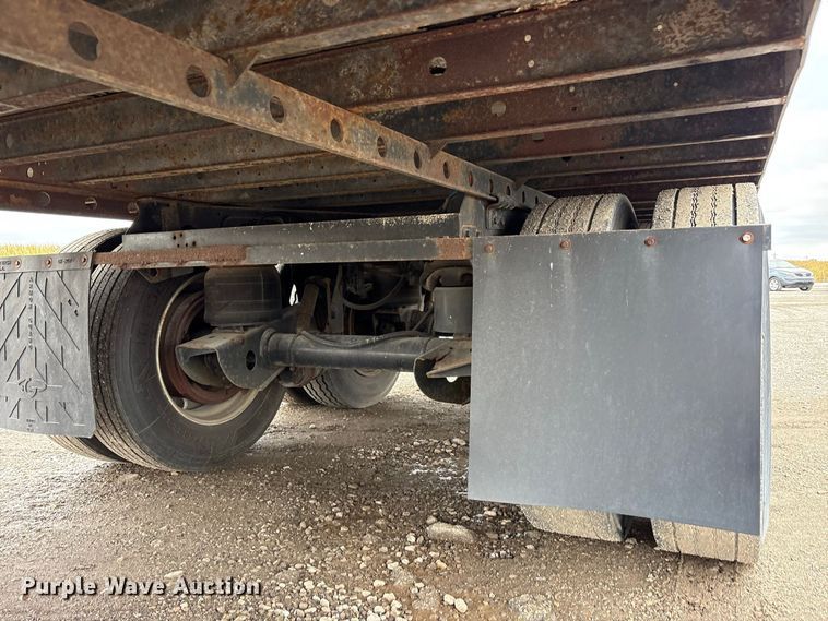 image for item FK2156 2006 Utility Trailer Manufacturer refrigerated van trailer