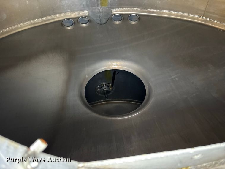 image for item FK2158 1983 Penske fuel trailer