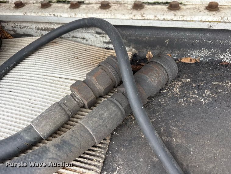 image for item FK2159 2007 Polar Tank fuel trailer