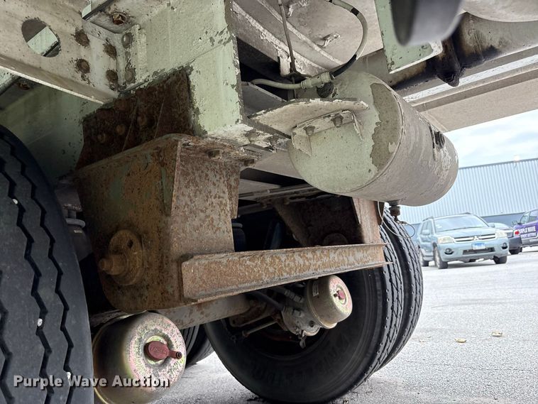 image for item FK2159 2007 Polar Tank fuel trailer