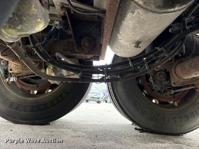 image for item FK2159 2007 Polar Tank fuel trailer