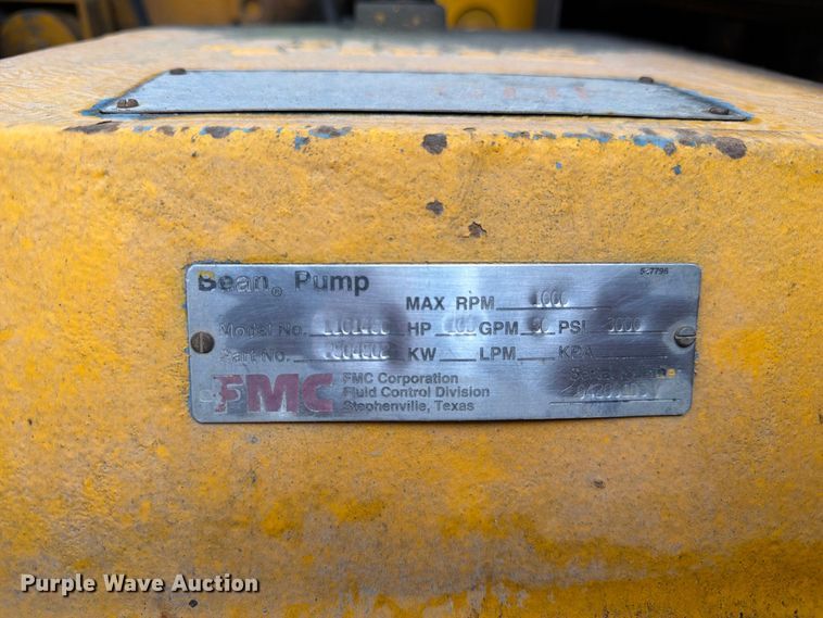 image for item FK3381 2001 Sterling Truck L7500 Series hydrovac truck
