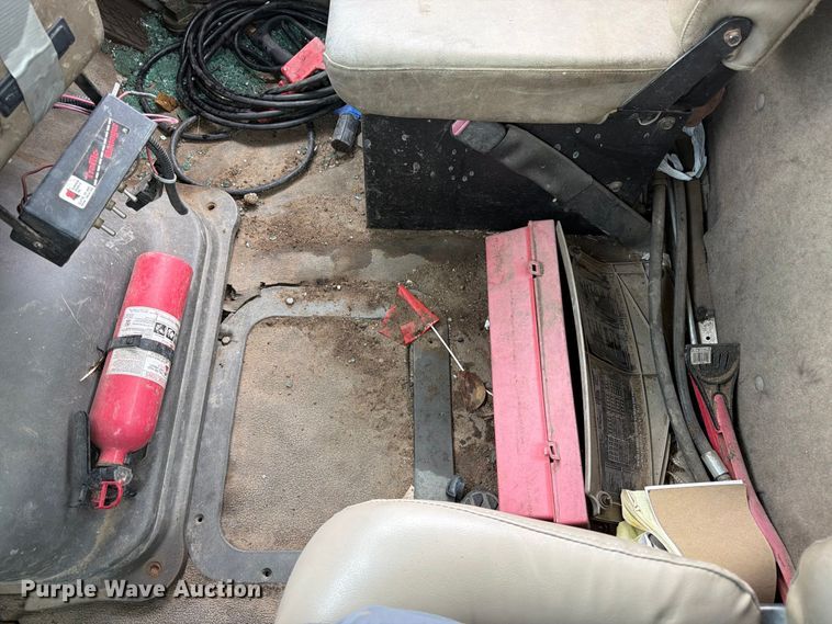 image for item FK3381 2001 Sterling Truck L7500 Series hydrovac truck