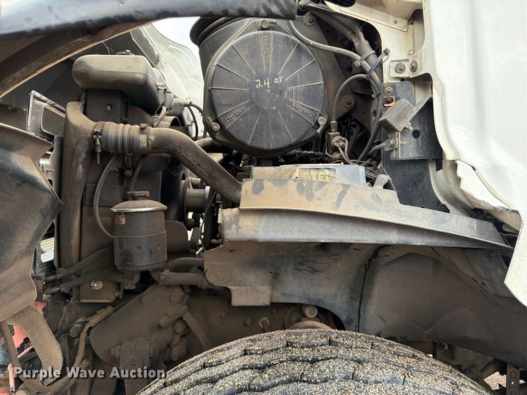image for item FK3381 2001 Sterling Truck L7500 Series hydrovac truck