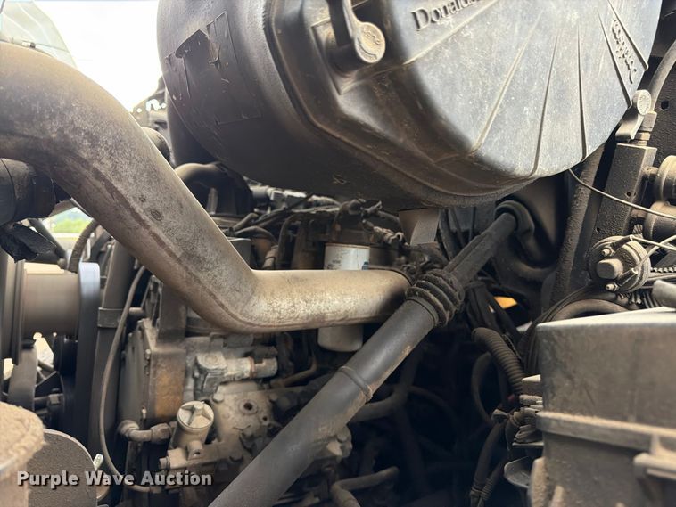 image for item FK3381 2001 Sterling Truck L7500 Series hydrovac truck