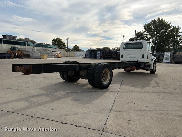 image for item FK3791 2012 International 4300 truck cab and chassis
