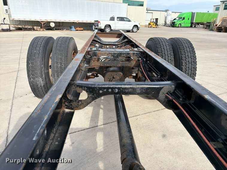 image for item FK3791 2012 International 4300 truck cab and chassis