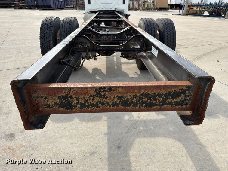 image for item FK3791 2012 International 4300 truck cab and chassis