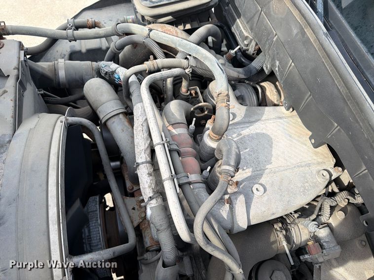 image for item FK3791 2012 International 4300 truck cab and chassis