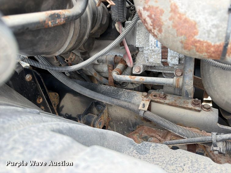 image for item FK3791 2012 International 4300 truck cab and chassis