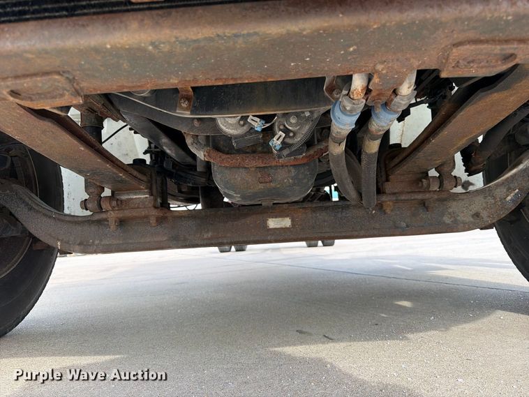 image for item FK3791 2012 International 4300 truck cab and chassis