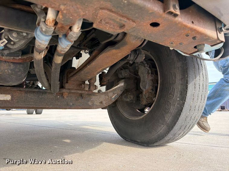 image for item FK3791 2012 International 4300 truck cab and chassis