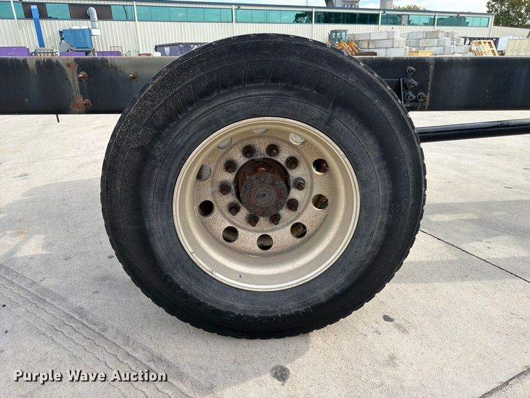 image for item FK3791 2012 International 4300 truck cab and chassis