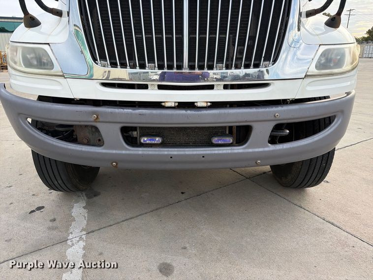 image for item FK3793 2015 International 4300 truck cab and chassis
