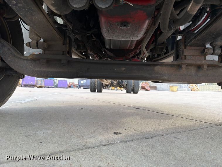 image for item FK3793 2015 International 4300 truck cab and chassis