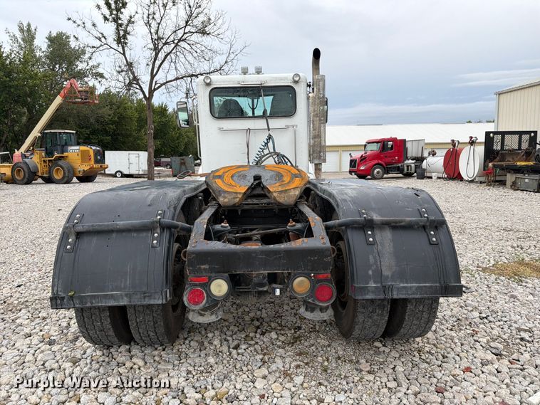 image for item FK3815 2012 Peterbilt 384 semi truck