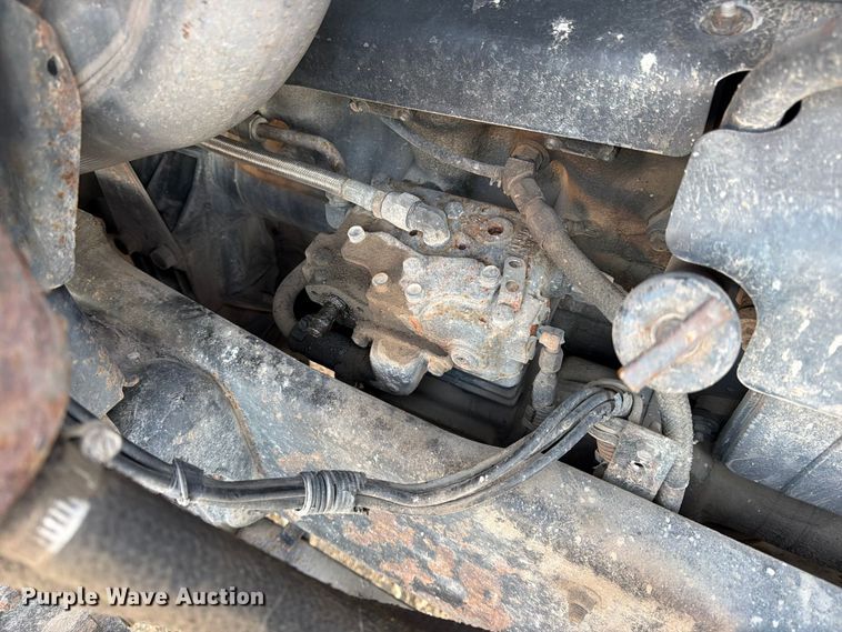 image for item FK3817 2000 Mack CH613 semi truck