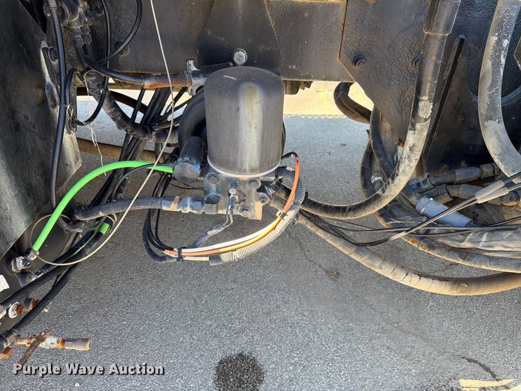 image for item FK3823 2006 Kenworth T800 roll-off container truck