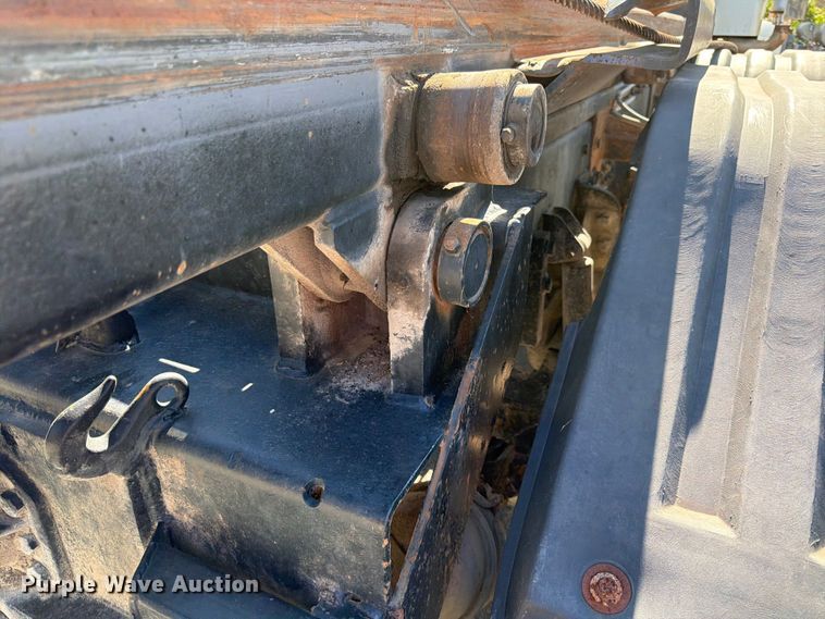 image for item FK3823 2006 Kenworth T800 roll-off container truck