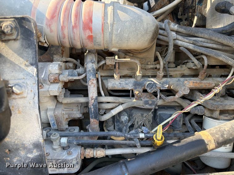 image for item FK3823 2006 Kenworth T800 roll-off container truck