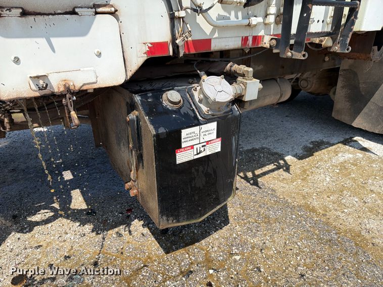 image for item FK4103 2014 Crane Carrier Co. Low Entry refuse truck