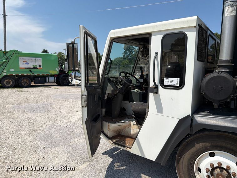 image for item FK4103 2014 Crane Carrier Co. Low Entry refuse truck