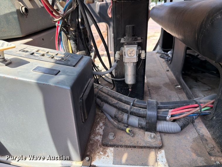 image for item FK4103 2014 Crane Carrier Co. Low Entry refuse truck