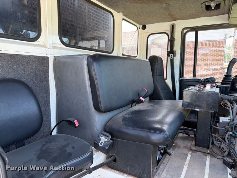 image for item FK4103 2014 Crane Carrier Co. Low Entry refuse truck
