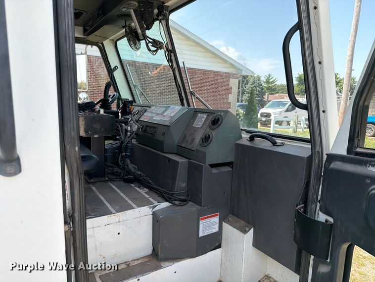 image for item FK4103 2014 Crane Carrier Co. Low Entry refuse truck