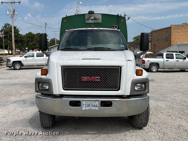 image for item FK4105 2005 GMC C7500 refuse truck