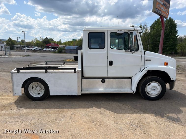image for item FK5179 1998 Freightliner FL60 semi truck