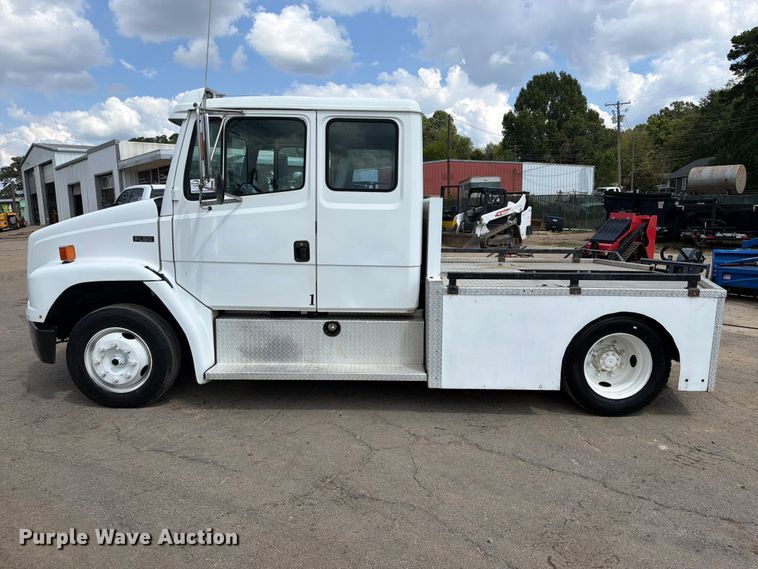 image for item FK5179 1998 Freightliner FL60 semi truck