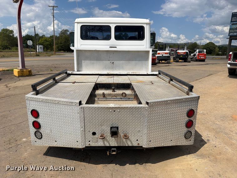 image for item FK5179 1998 Freightliner FL60 semi truck