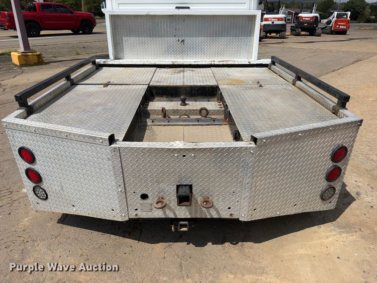 image for item FK5179 1998 Freightliner FL60 semi truck