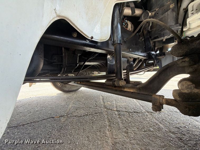 image for item FK5179 1998 Freightliner FL60 semi truck