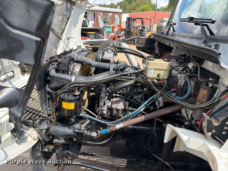 image for item FK5179 1998 Freightliner FL60 semi truck