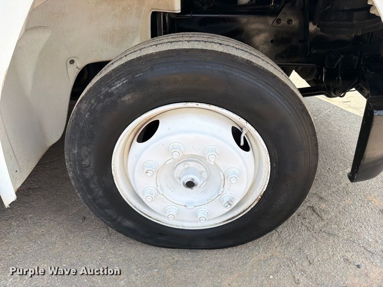 image for item FK5179 1998 Freightliner FL60 semi truck
