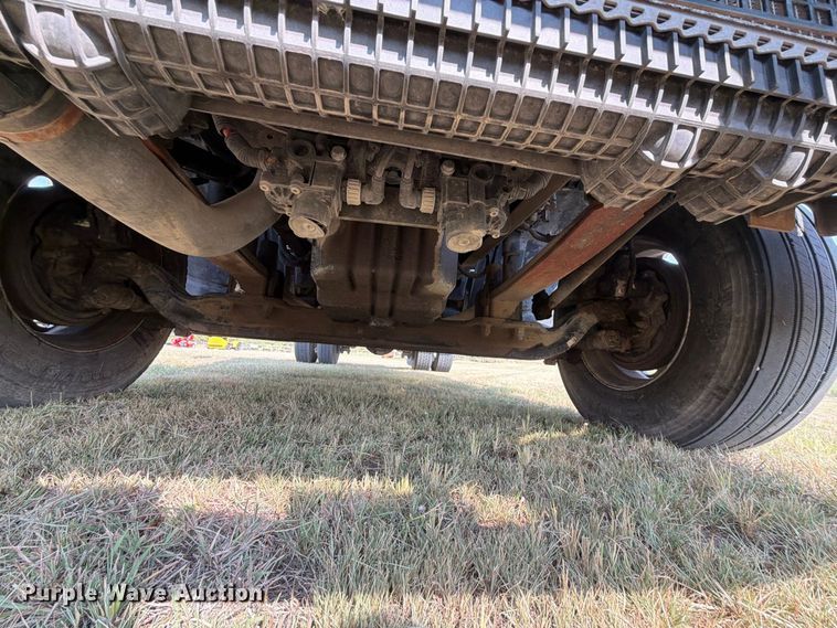image for item FK5258 2007 Freightliner Columbia semi truck
