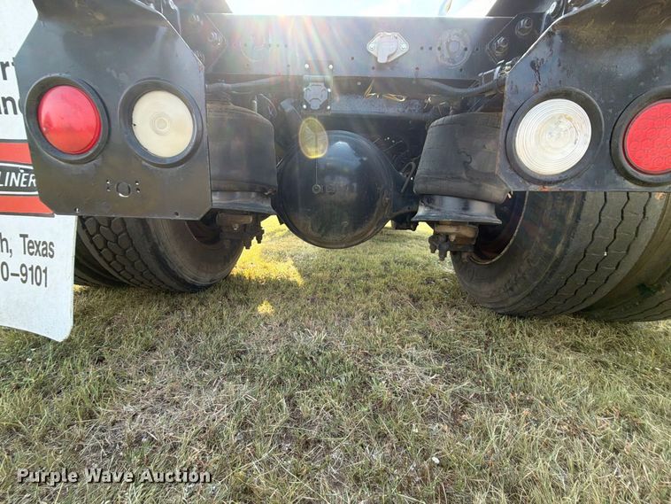 image for item FK5258 2007 Freightliner Columbia semi truck