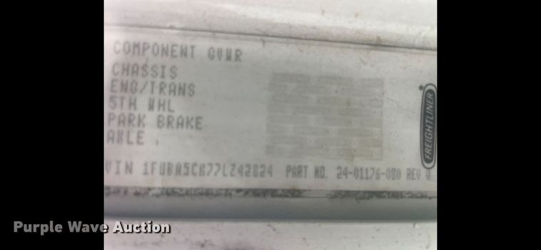 image for item FK5258 2007 Freightliner Columbia semi truck