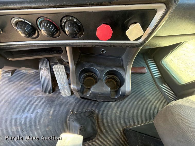 image for item FK5281 2009 Kenworth T800 utility / service truck