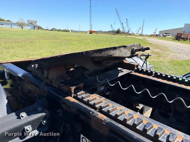 image for item FK5282 2018 Peterbilt 389 semi truck