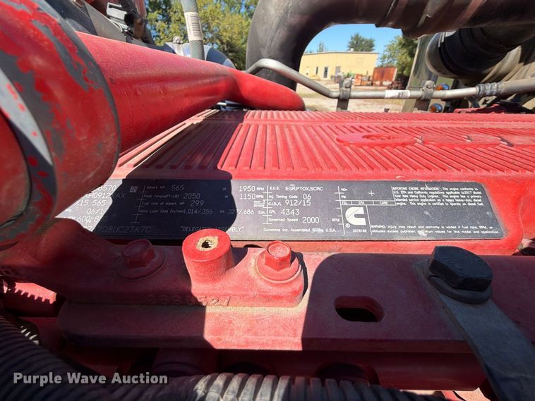 image for item FK5282 2018 Peterbilt 389 semi truck