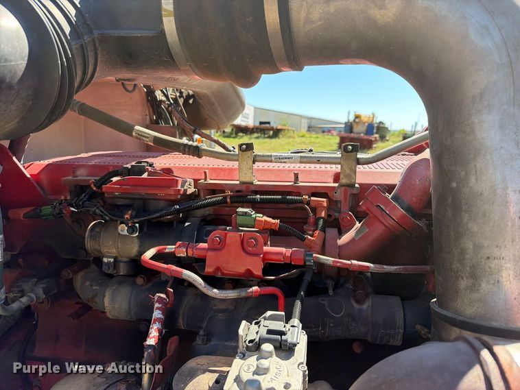 image for item FK5282 2018 Peterbilt 389 semi truck